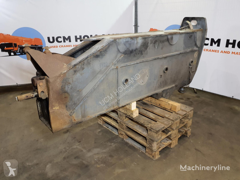 تجهيزات الأشغال العمومية Terex