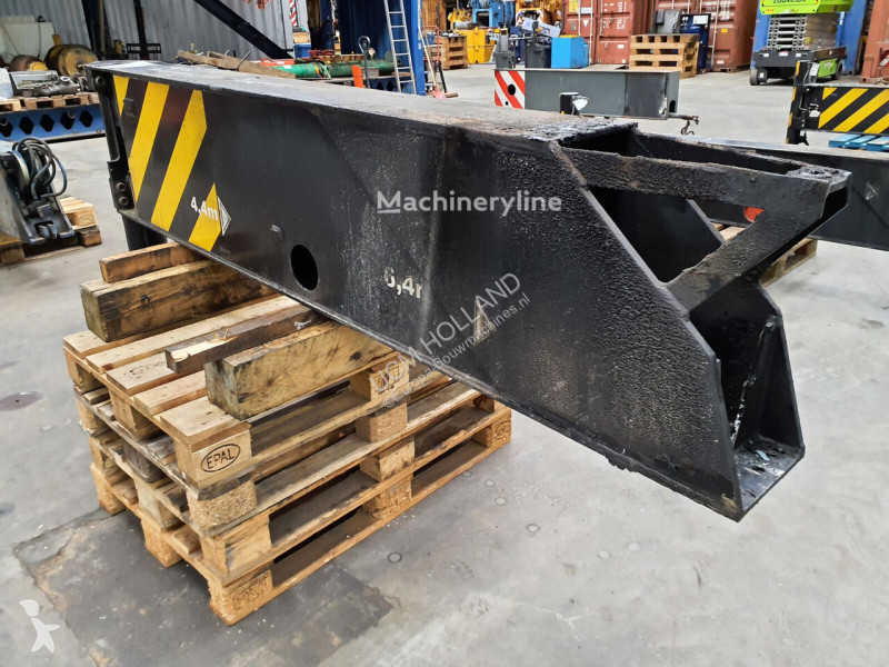 تجهيزات الأشغال العمومية Terex