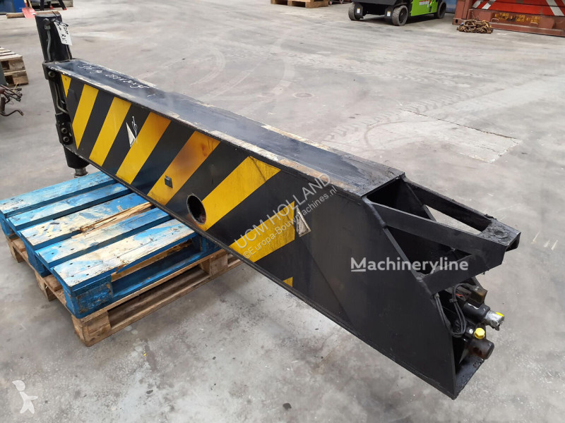 تجهيزات الأشغال العمومية Terex