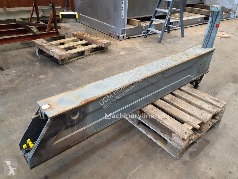 تجهيزات الأشغال العمومية Liebherr