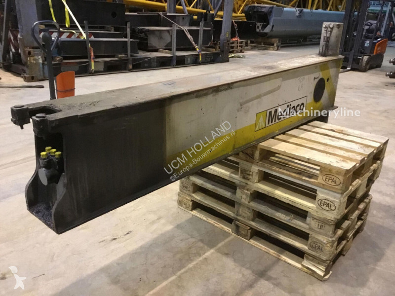 Vybavenie stavebného stroja Liebherr