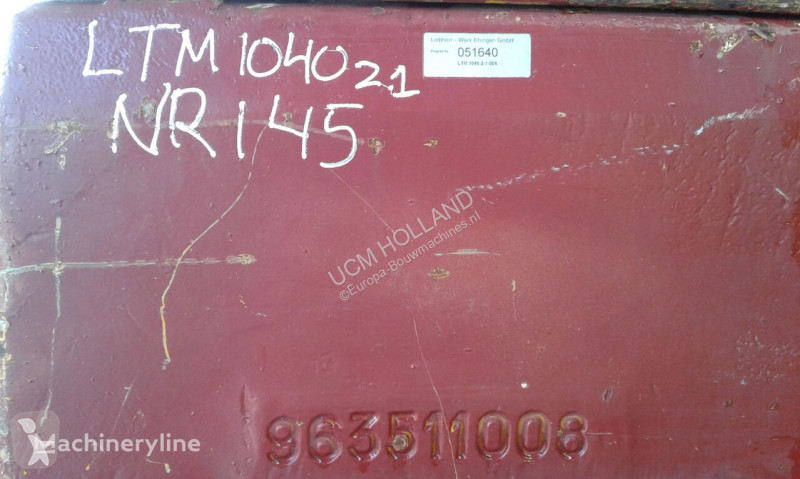 Vybavenie stavebného stroja Liebherr LTM...