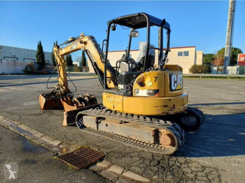 Équipements TP Caterpillar 305E2