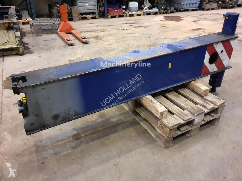تجهيزات الأشغال العمومية Liebherr