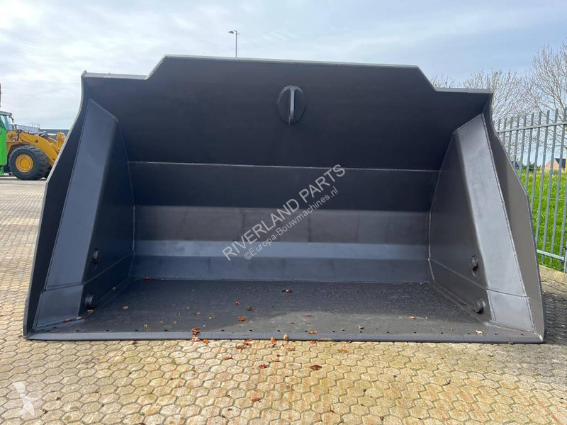 Vybavenie stavebného stroja Volvo L220 high tip...