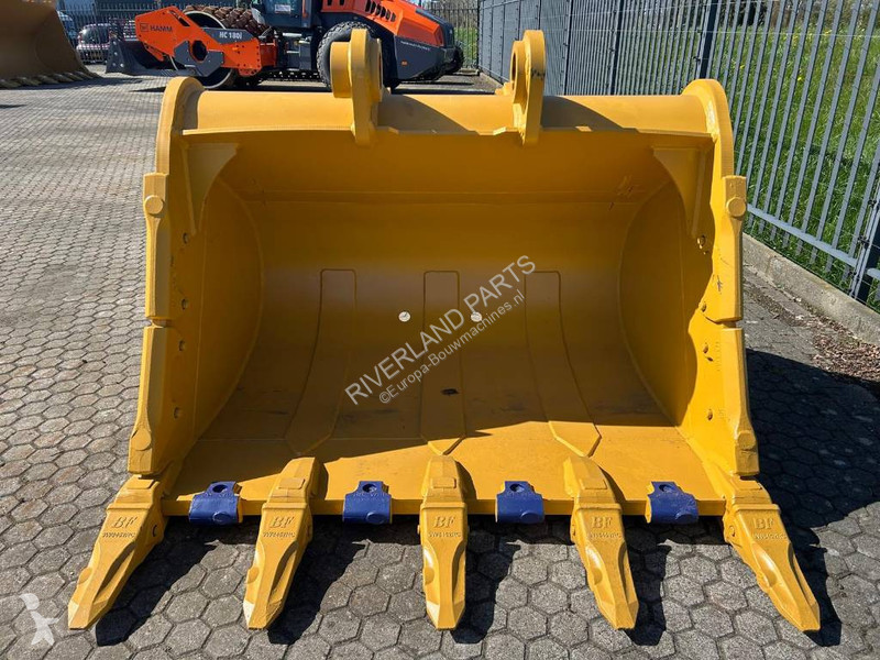 Vybavenie stavebného stroja  BKT 336-66 Heavy...
