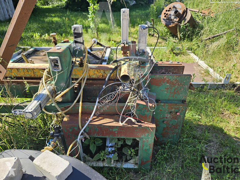 Vybavenie stavebného stroja  DFK-2