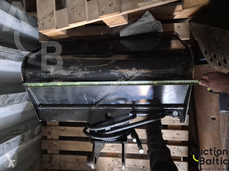 Vybavenie stavebného stroja  tipping bucket
