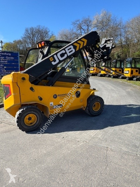 Vybavenie stavebného stroja JCB  TLT30-23 D 4x4