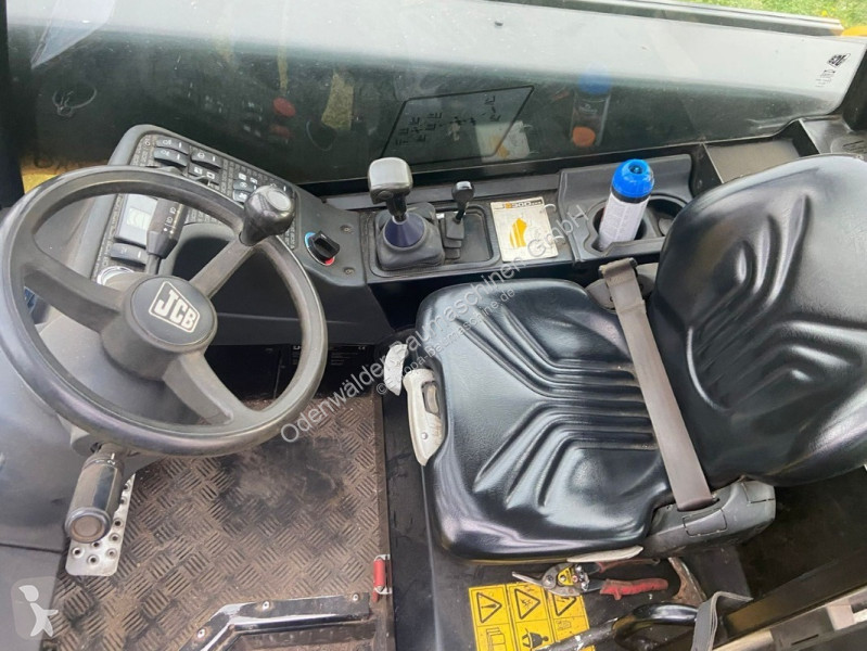 Vybavenie stavebného stroja JCB  TLT30D 4x4...