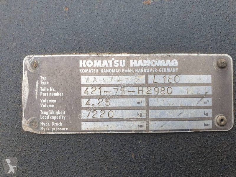 تجهيزات الأشغال العمومية Komatsu Klemmschaufel...