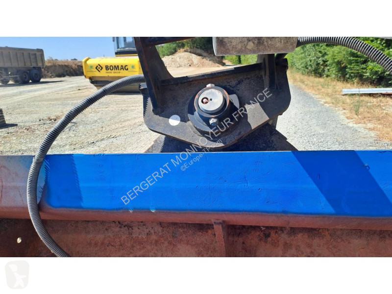 Équipements TP  GODET/BUCKET/TILT/1800MM/S60