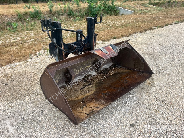 Echipamente pentru construcţii Manitou  SP500