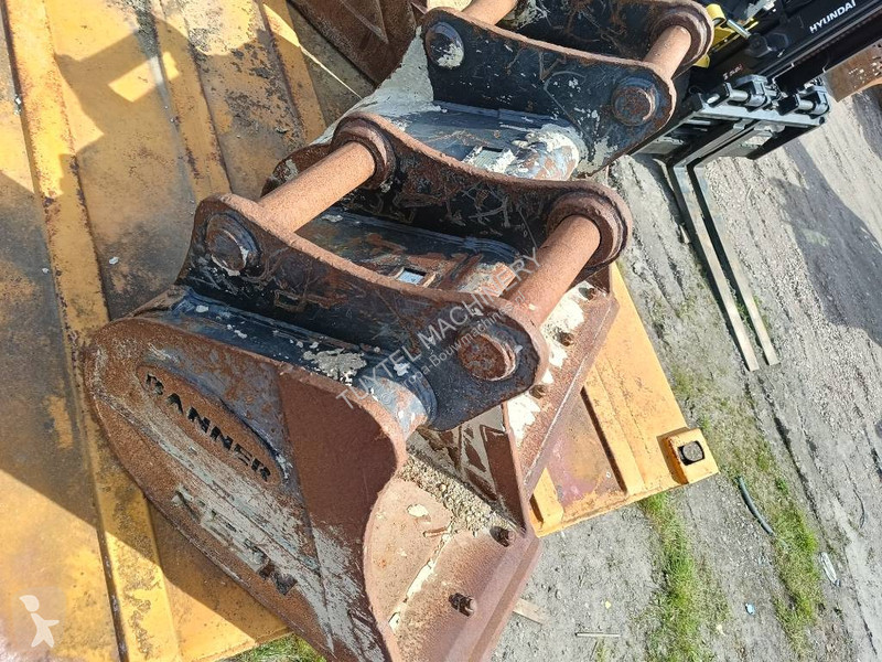Vybavenie stavebného stroja Geith bucket bak...