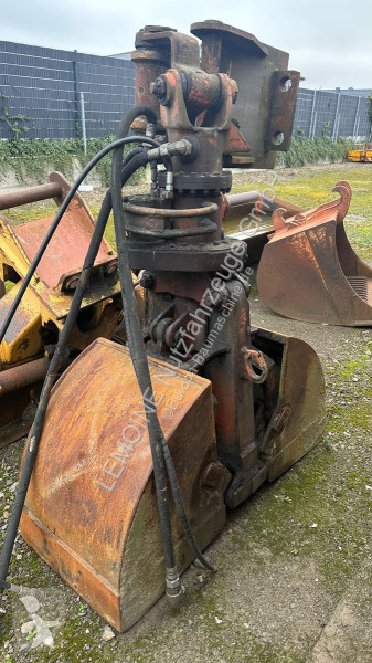 Vybavenie stavebného stroja Liebherr diverse...