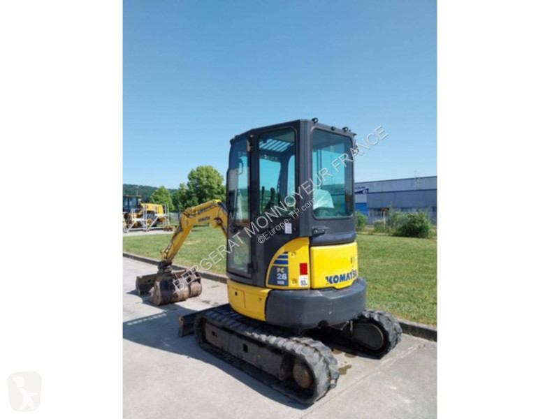 Строително оборудване Komatsu PC26MR-3