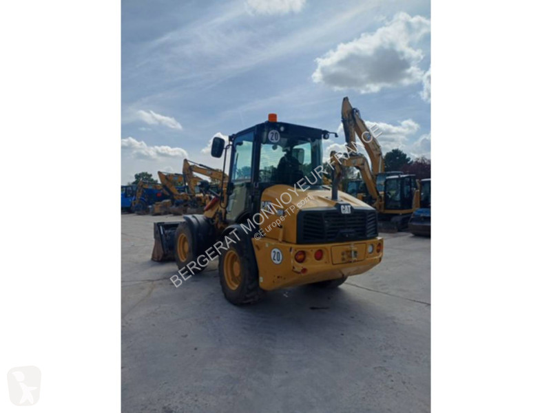 Строително оборудване Caterpillar 908