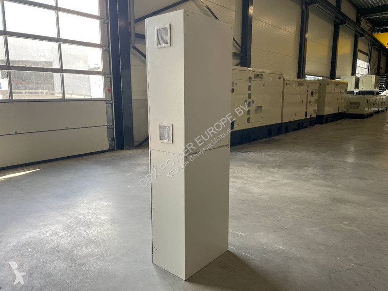 تجهيزات الأشغال العمومية  Panel 630A - Max 435...
