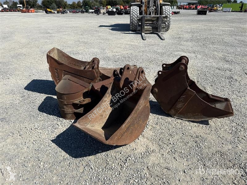 Quantity of (6) Excavator Bucket machinery...