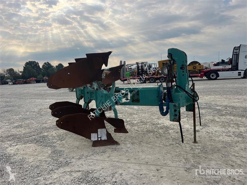 Équipements TP Nardi 3 Bottom Breaking Plow