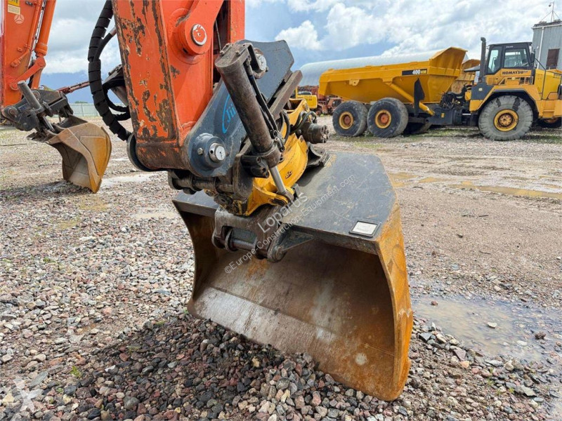 تجهيزات الأشغال العمومية Engcon Engcon Rototilt...