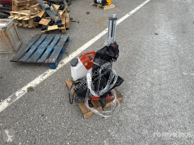 تجهيزات الأشغال العمومية Husqvarna Core Drill