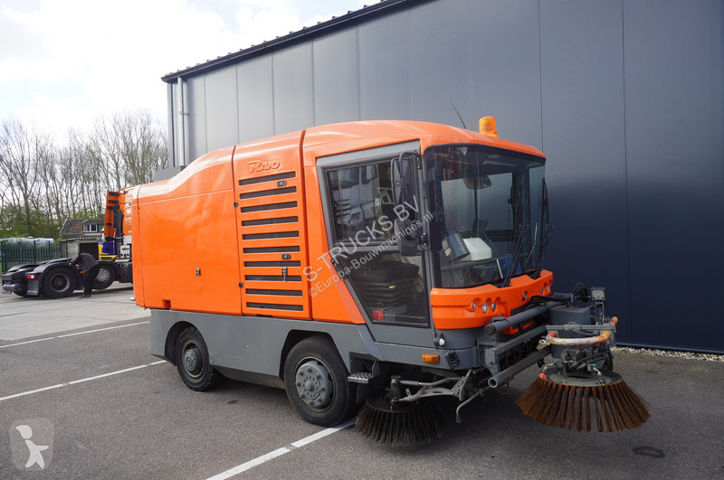 Коммунальная техника  Ravo 540 STREET SWEEPER...