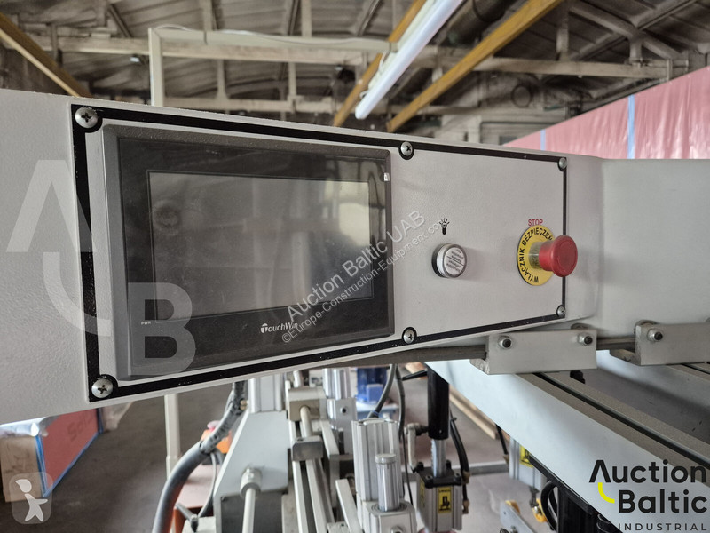 Equipamientos maquinaria OP  Lazzoni Expert L3...