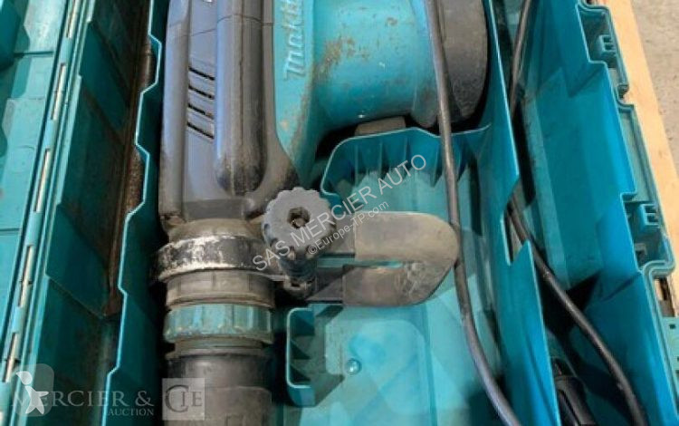 تجهيزات الأشغال العمومية Makita marteau piqueur