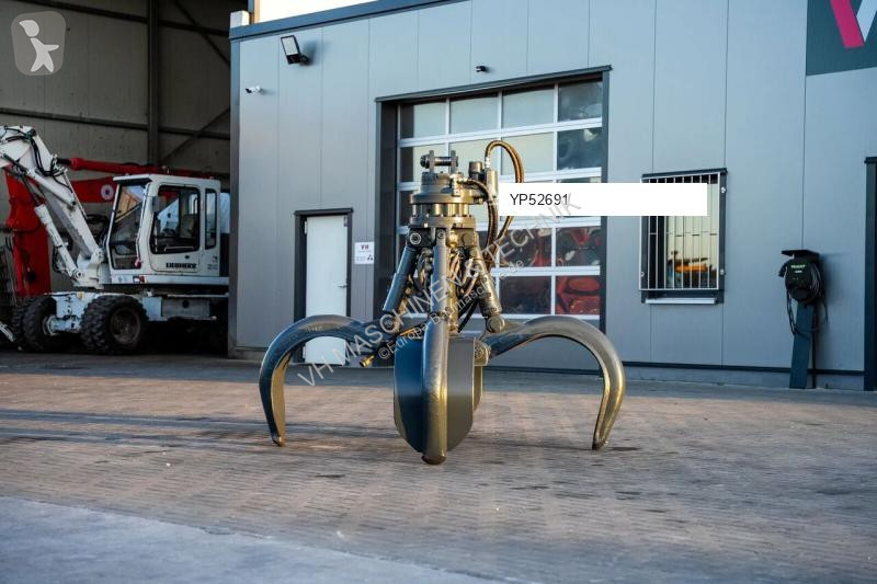 Équipements TP Liebherr 002AB02