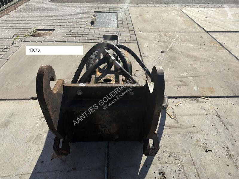 Aanbouwstukken voor bouwmachines  Cw 30