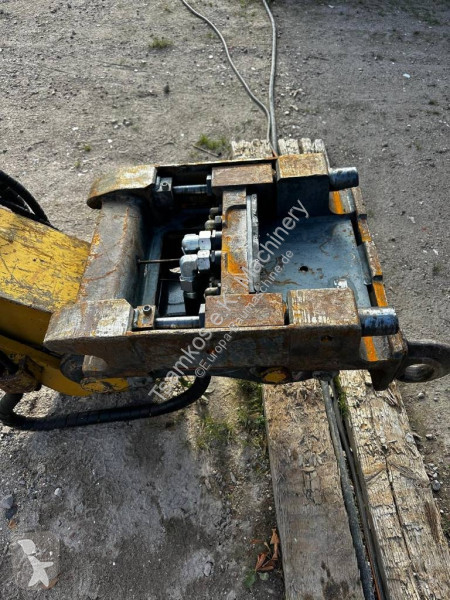 Строително оборудване Oilquick Oil Quick OQ 70...