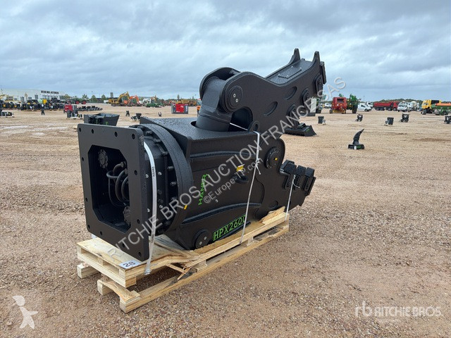 تجهيزات الأشغال العمومية Haener  HPX2600A