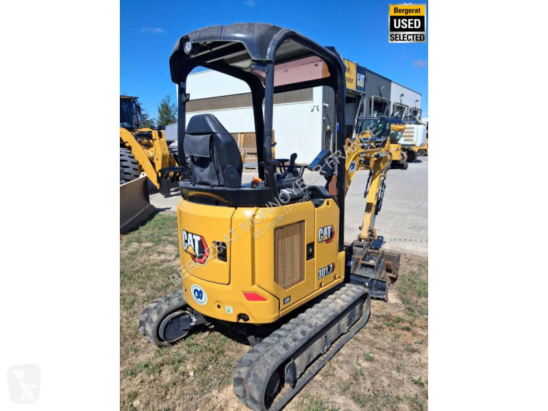 تجهيزات الأشغال العمومية Caterpillar 301.7