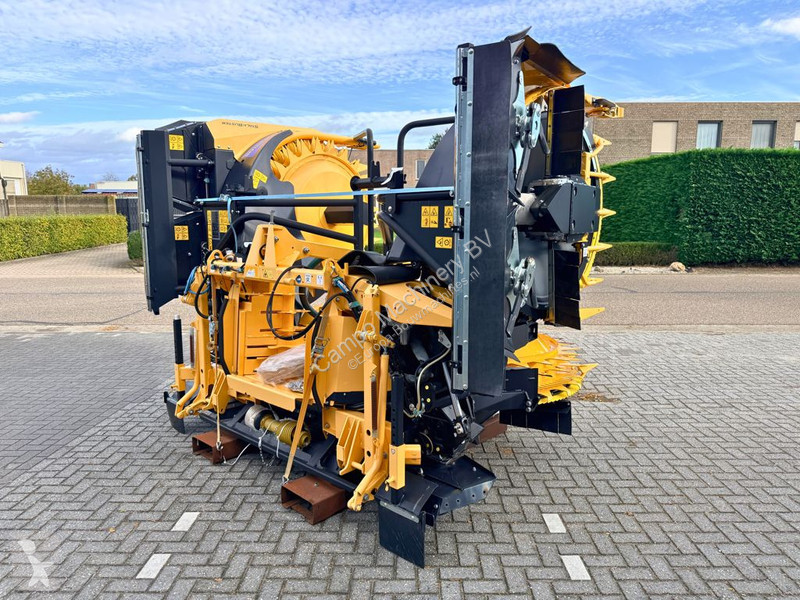 Aanbouwstukken voor bouwmachines New Holland...