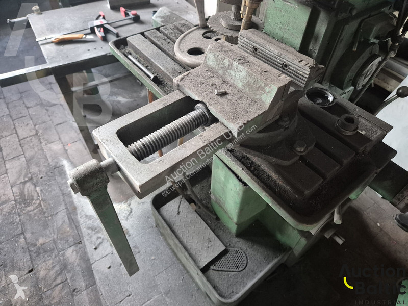 Aanbouwstukken voor bouwmachines  milling machine