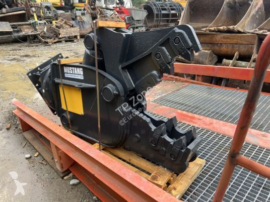 Equipamentos de obras Mustang FK10