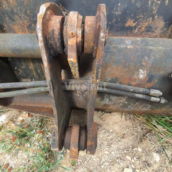 Aanbouwstukken voor bouwmachines   GHD
