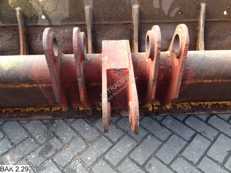 Vybavenie stavebného stroja  Ditch bucket
