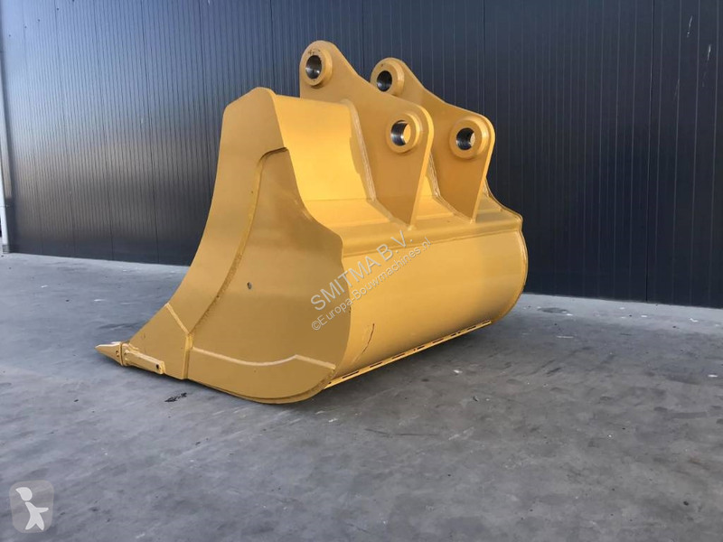 تجهيزات الأشغال العمومية Volvo EC240