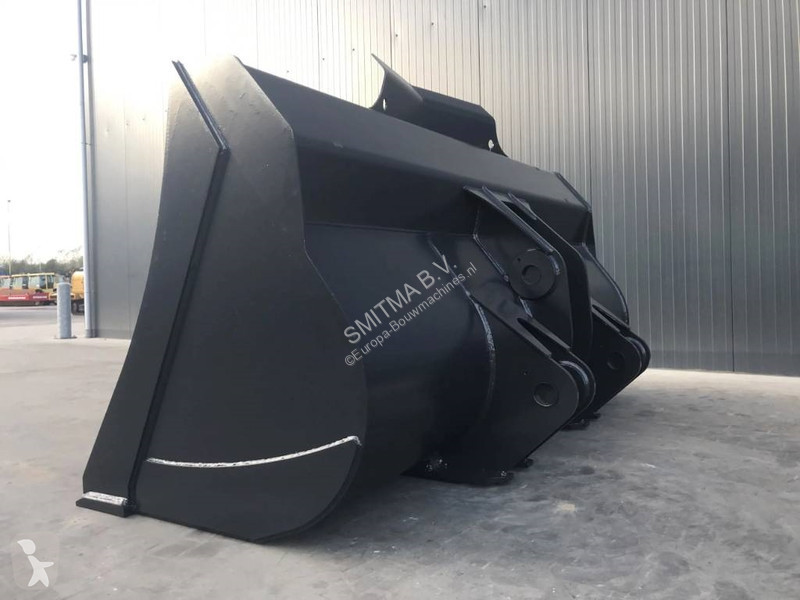 Équipements TP Volvo L150E