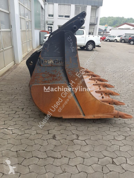 Equipamientos maquinaria OP Hitachi...