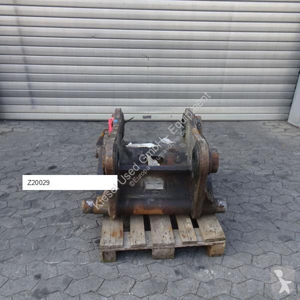 Aanbouwstukken voor bouwmachines Hitachi...