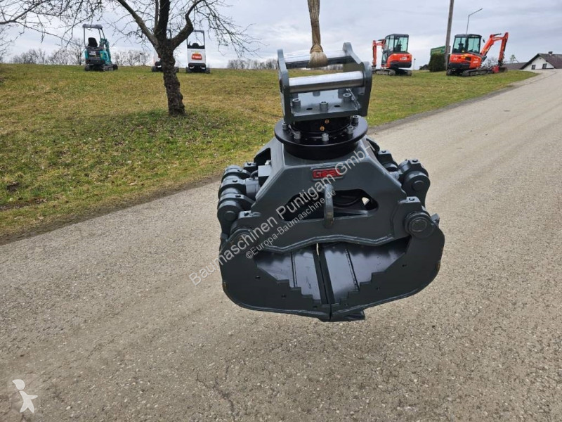 Equipamentos de obras  UG 08