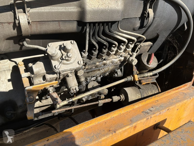تخريم وتثقيب وتقطيع Klem KR806D