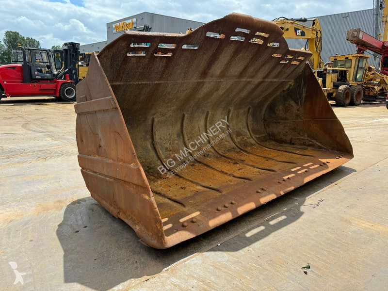 Aanbouwstukken voor bouwmachines Caterpillar...