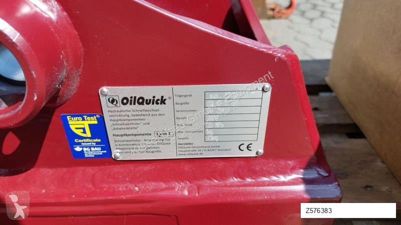 تجهيزات الأشغال العمومية Hitachi Attache rapide...