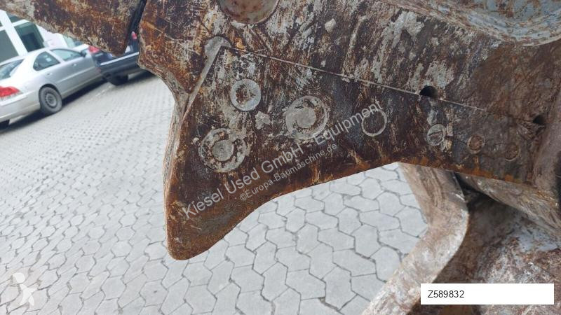 Aanbouwstukken voor bouwmachines Demarec DRC30