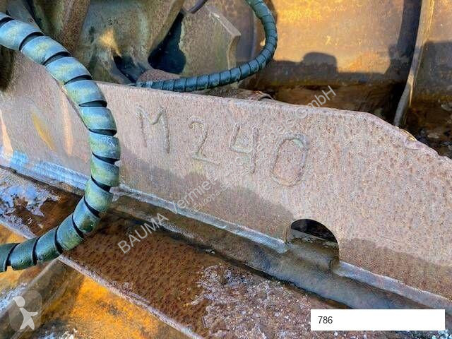 Aanbouwstukken voor bouwmachines Volvo (786)...