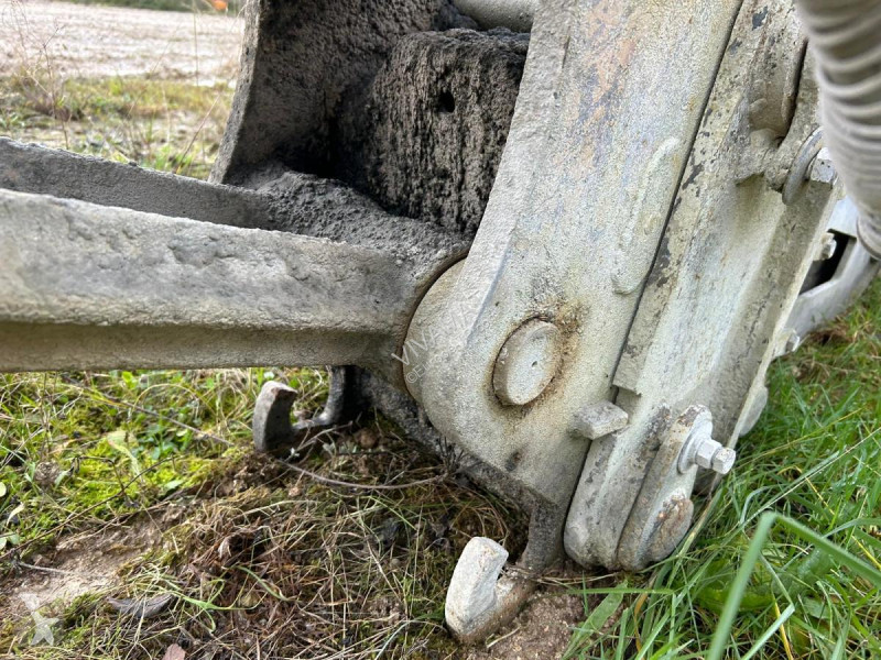 Udstyr til anlægsarbejder   pelle de 11 tonnes